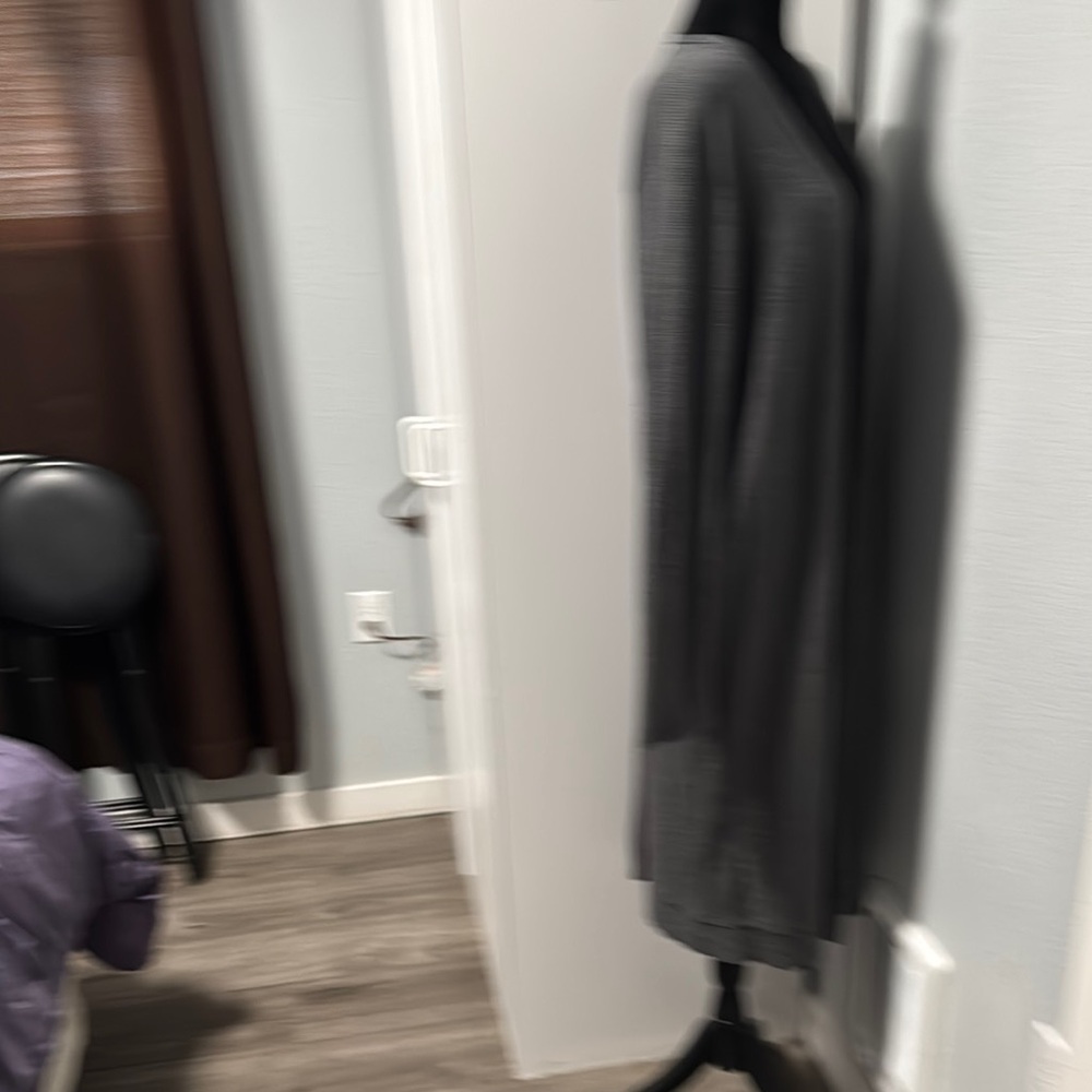 Charcoal Open-Front Women's Cardigan - Picture 2 of 5